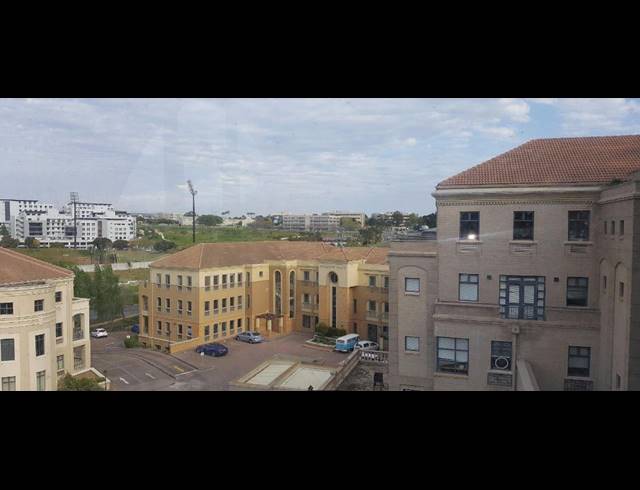 385M² OFFICE TO LET IN TYGER VALLEY